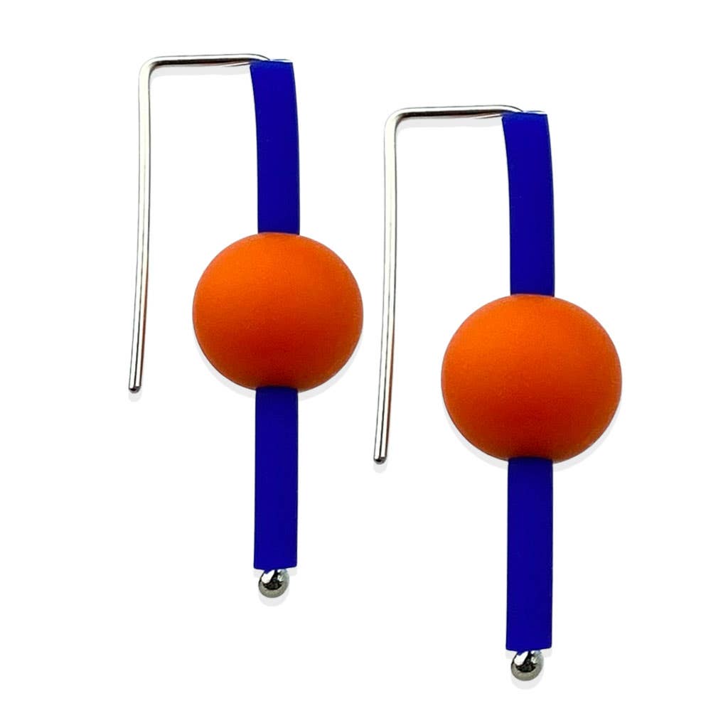 ESSSSSTBA Sterling silver rubber, modern  FUN EARRINGS orange/blue