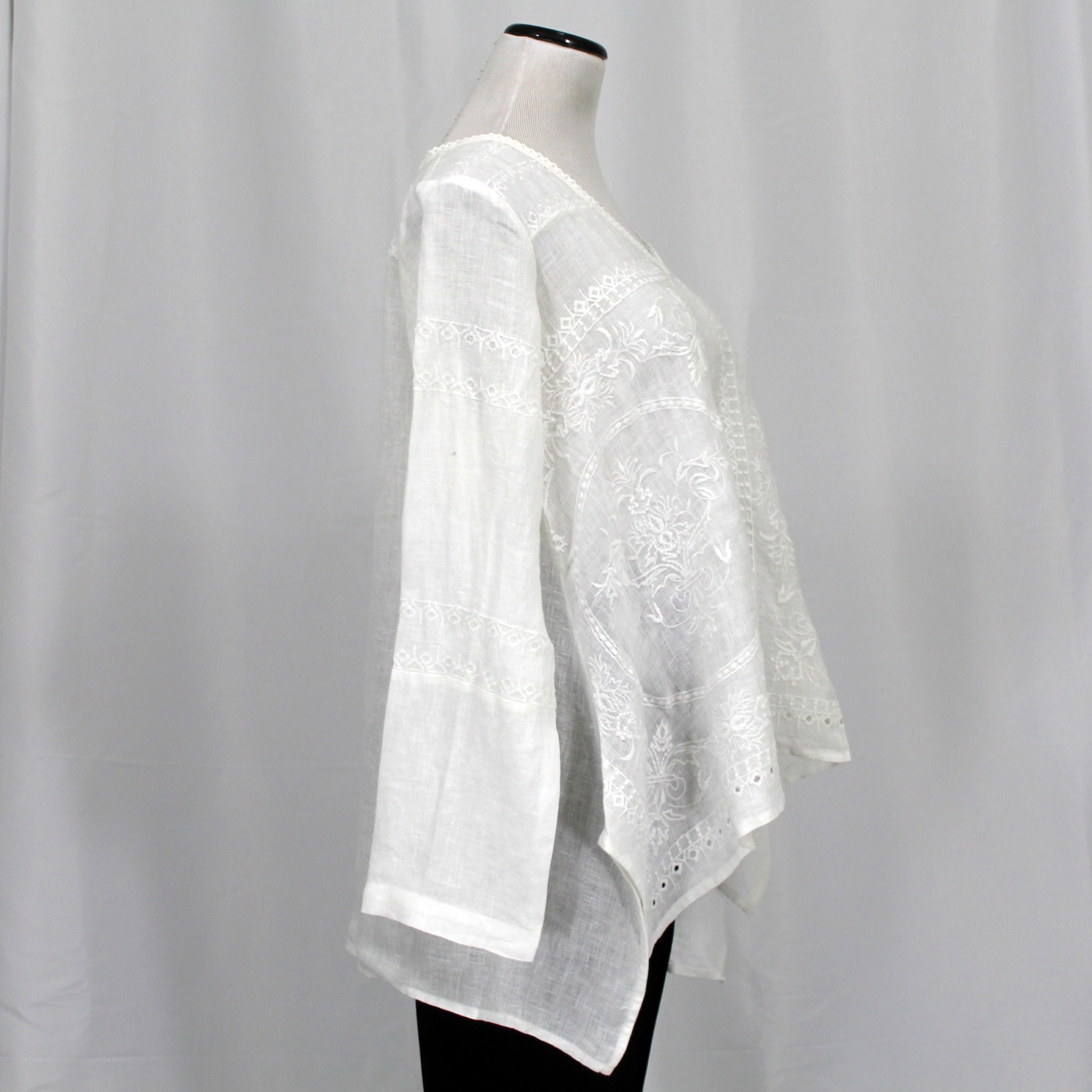 Crown Linen Embroidered Top - [variant_title] - beyondcotton.myshopify.com
